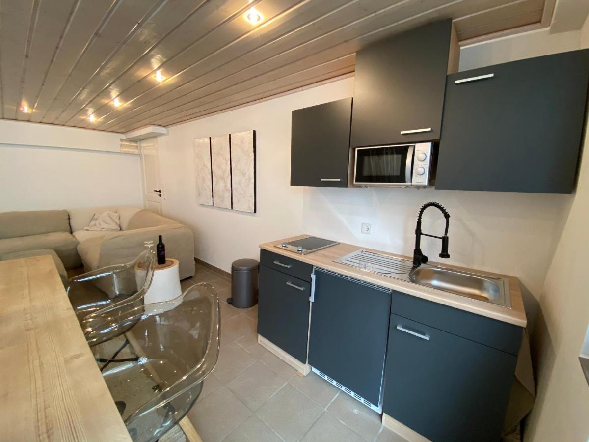 Basement 77 Apartment Toenisvorst Luaran gambar